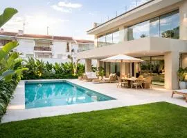 Villa Maldonado - Luxury Villa with pool in town centre - LUAL