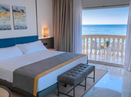 URH Sitges Playa, hotel em Sitges