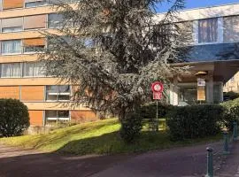 Le Talant - Gare - 2 voyageurs