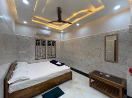 Jalangi Empire, ξενοδοχείο σε mayapur