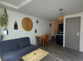 Le cosy, Hotel in Clermont-lʼHérault