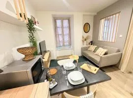 Le Cabrol Hyper centre WIFI 1er étage