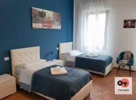 La Casa Blu a Ornago, monolocale moderno e intimo