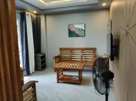 MEEK'S VILLAS TRANSIENT HOUSE