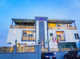 Jamacous Luxury Hotel & Suites, hotel em Aja