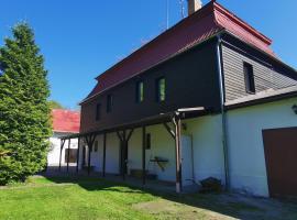 Myslivecká chata Bukovina, hotel v destinaci Podbořanský Rohozec