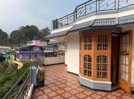 DM&sons, hotel a Coonoor