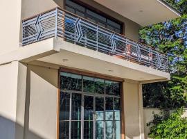 Sunset Villa โรงแรมในUsa