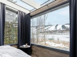 Private High Quality Lake View Suite، فندق في يامسا