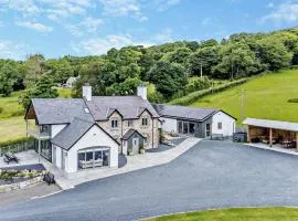 5 Bed in Denbigh oc-86009