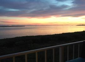 4409 Ocean Pointe Suites, hotel u gradu 'Tavernier'