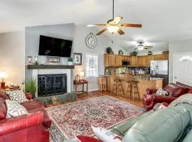 Anglers Dream Lake Guntersville Escape with Views!