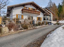 Haus Prossliner, Hotel in Tisens