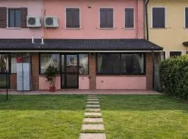 Casa Lilla - House with garden near Venice
