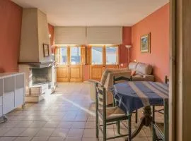 Alojamiento con chimenea en Sant Jaume de Llierca