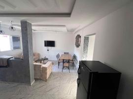 Assef home, hotelli kohteessa Midoun