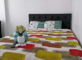 hostal kactus, готель у місті Caraz