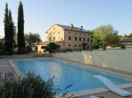 Villa Giulia, Hotel in Appignano