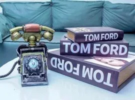 Luxury 2BR Wuse 2 - 247 Power Free Wi-Fi