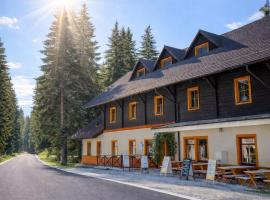 Penzion Pstruh, готель у місті Стожец