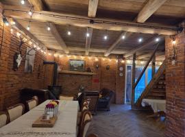 Leśna Ostoja, hotel en Goworów