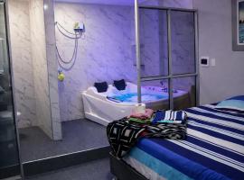 Peruyork Arbnb - Calle España, hotell i Chiclayo