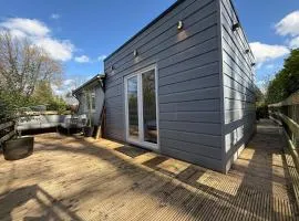 Nieuw Luxe Chalet in Bos met Veel Privacy & Rust!