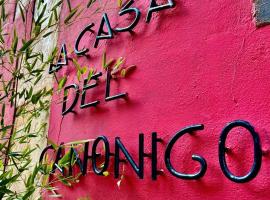 Hotel La Casa del Canónigo, hotel a Caracenilla