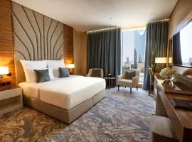 HOTEL - Hamraj - Palace - Free Wi-Fi - Private Parking ! Big Garden ! Fully AC Room ! Stay Once ! Visite Again !!!