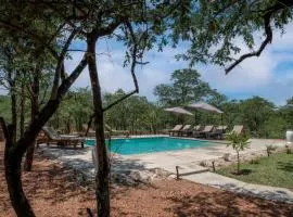 Mad Safari Bush Camp