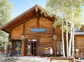 The Boulder Creek Lodge