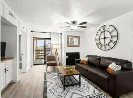 Turkey Nest by Beyond Expectations Renovated 2BR