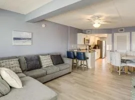 Oceanside Retreat in Mantoloking Walk to Beach!