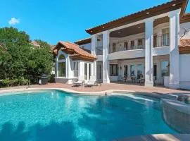 Book Me Baby! Lakeside Luxury in Destiny East