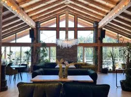 Парк-готель Щастя