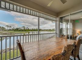 Luxury Waterfront Living! Naples Resort Condo, hotell i Naples