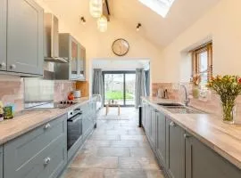 2 Bed in Thornford oc-h34504