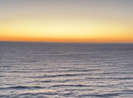 Apartamento de lujo a pie de playa โรงแรมในซานฆาเบียร์