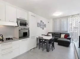 Easy Como Stay con parcheggio gratuito Collegamento con la Svizzera