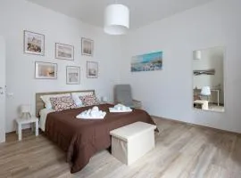 Nadia Flat - 10 minutes from the beach