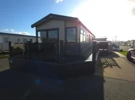 The Retreat Sea Breeze - Golden Sands Holiday Park