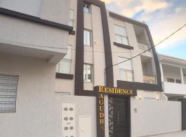 Schöne Neubau Wohnung Monastir S1, hotel i La Corniche