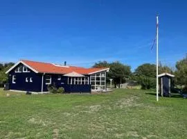 Super Nice Holiday Home With Whirlpool