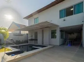 Casa em Camboinha poucos metros da praia