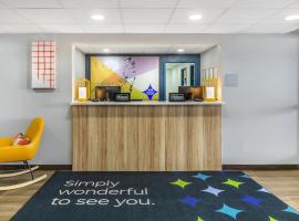Spark By Hilton Roanoke Airport、ロアノークのホテル