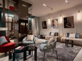 Puccini Hotel Milan, Tapestry Collection By Hilton