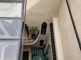 Riad 1810