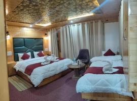 K2 Alpine Hotel, hotell sihtkohas Pahalgām