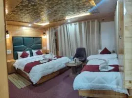 K2 Alpine Hotel