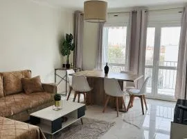 Bel Appartement spacieux T4 avec 2 Parkings privée Gratuit